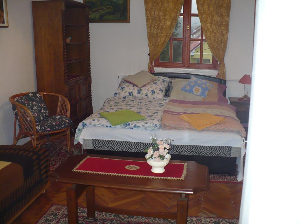 Kitty Apartman Apartment Miskolc Ruang foto
